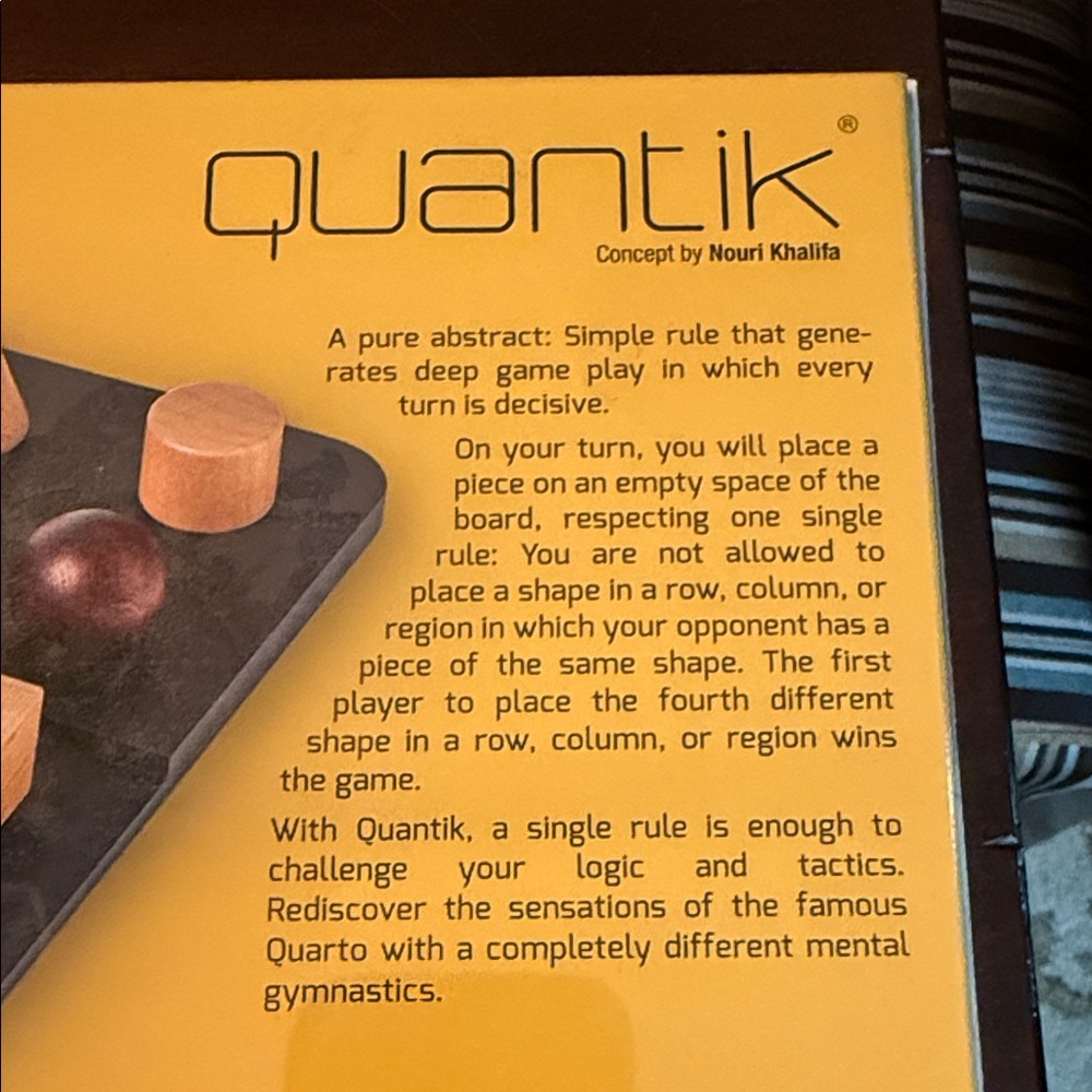 Gigamic Quantik Strategy Game by Nouri Khalifa New SEALED - Picture 3 of 5